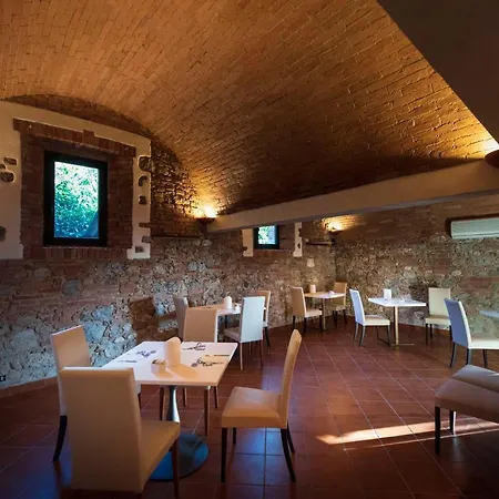 Arcobaleno Otel