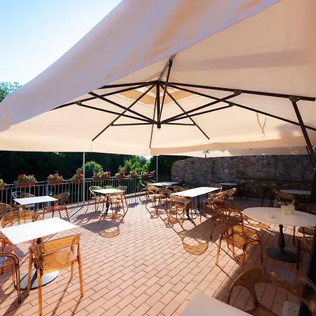 Arcobaleno Otel 3*