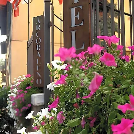 Otel Arcobaleno 3*