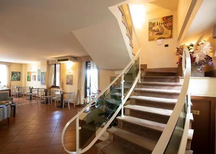 Ξενοδοχείο Arcobaleno 3*