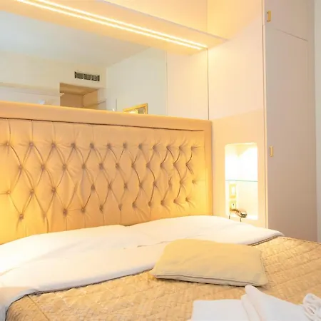 Arcobaleno Hotel 3*