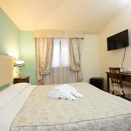 Hotel Arcobaleno 3*