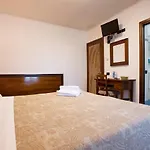 Arcobaleno 3* سيينا